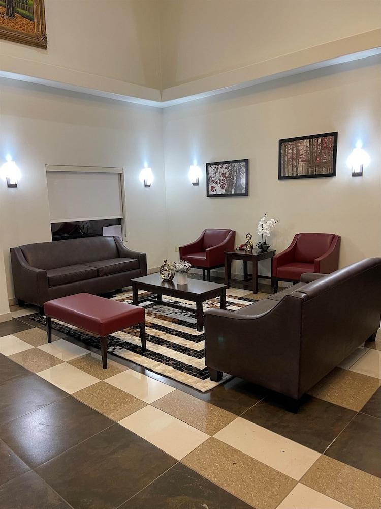 Red Roof Inn & Suites Detroit - Melvindale/Dearborn Εξωτερικό φωτογραφία